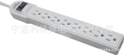 專業(yè)美式插線板工廠 供應(yīng)8孔帶雷擊保護(hù)排插，附帶小夜燈功能