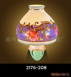 點亮生活，隨心調節 美式陶瓷小夜燈與手持扇的實用與裝飾美學